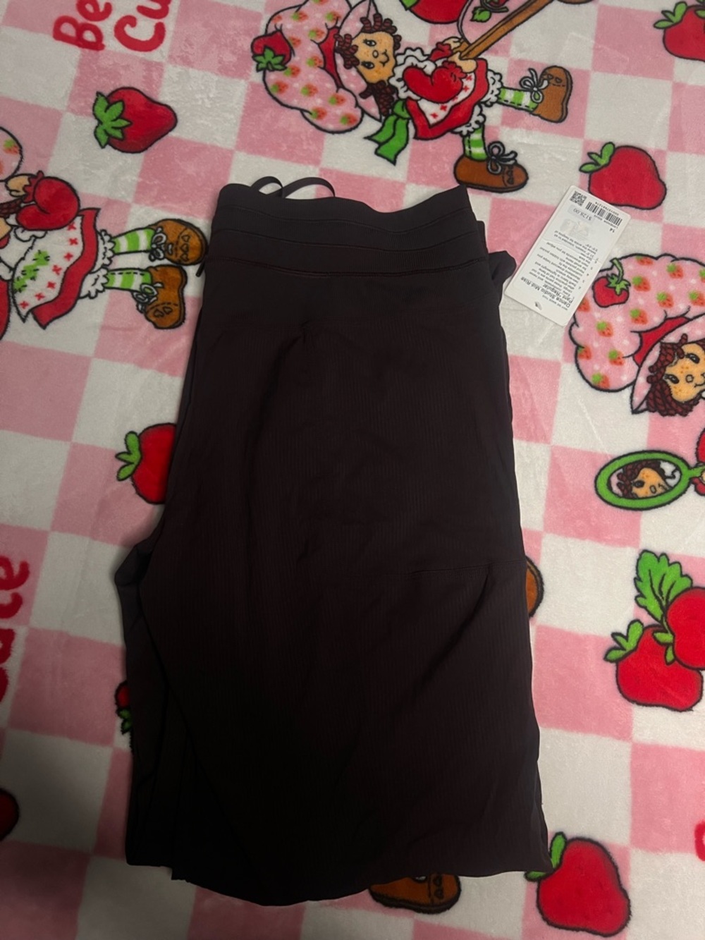 Lululemon Dance Studio Mid-Rise Pant
Regular- Dark Brown Size 14 - Picture 6 of 6